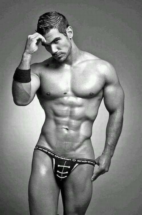 furrypty:  Indulge your senses with the beauty of the male shapes!