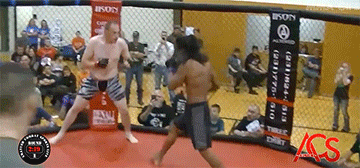 muayandaikido:  mma—scorpion:  There’s a Glitch in the Matrix !  