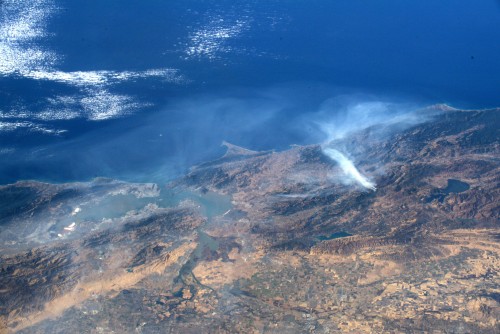 NASA’s Image of the Day: Observing California’s Wildfires from the Space Station https:/