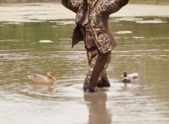 tylerstrouble:  She gives great blow jobs…on her duck calls too!