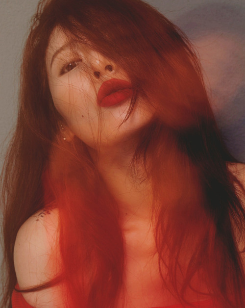 softjoy:hyuna // maps magazine september issue