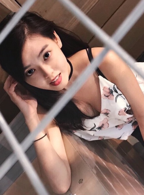 randomguywhofaps: Kimberly Chia