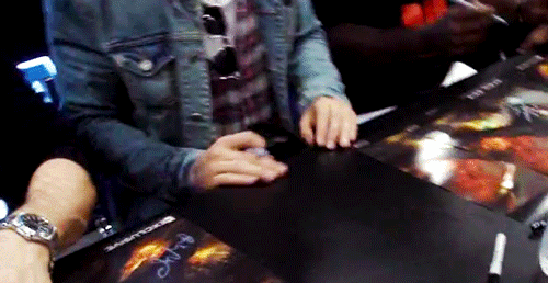 tumblr_n7sqemnLla1tdj3gqo2_540.gifv