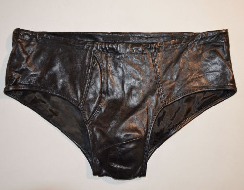 clothjects:  helmut lang spring 2001 leather briefs  