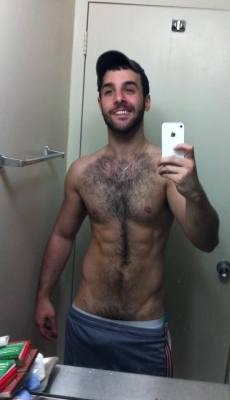 barwire5:  realmenstink:  sluttydetails:  Nice bulge Mr. Otter man.  TIGHT HAIRY LITTLE CREATURE !!!  So sexy!!!! 