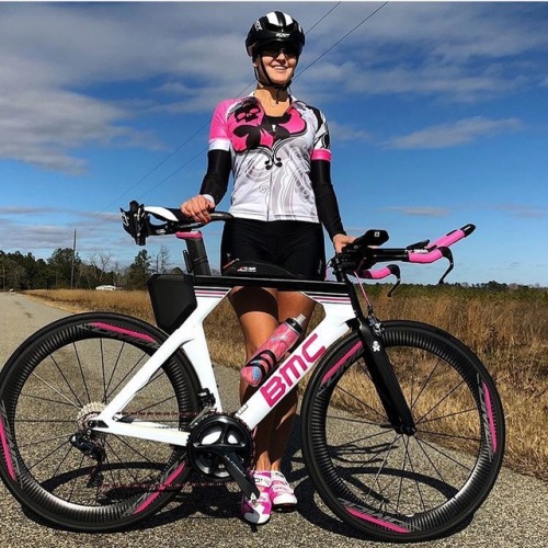 billionairebikeclub: Morning Motivation: “ Quality is not an act, it is a habit.” Rider: @tifflovest