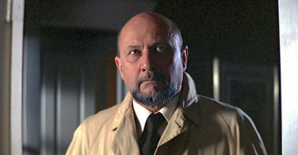 Dr. Loomis can-shaped glass