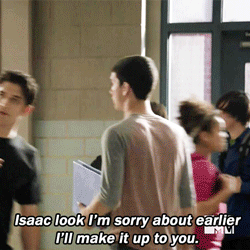 sorrygirlsisuckcock:  http://sorrygirlsisuckcock.tumblr.com/