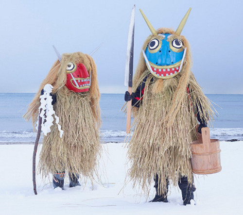 zooophagous: folkhorrorrevival:  Photos by Charles Freger of Japanese Yokai costumes http://www.charlesfreger.com/portfolio/yokainoshima-4/   That crane one at the end is GORGEOUS 