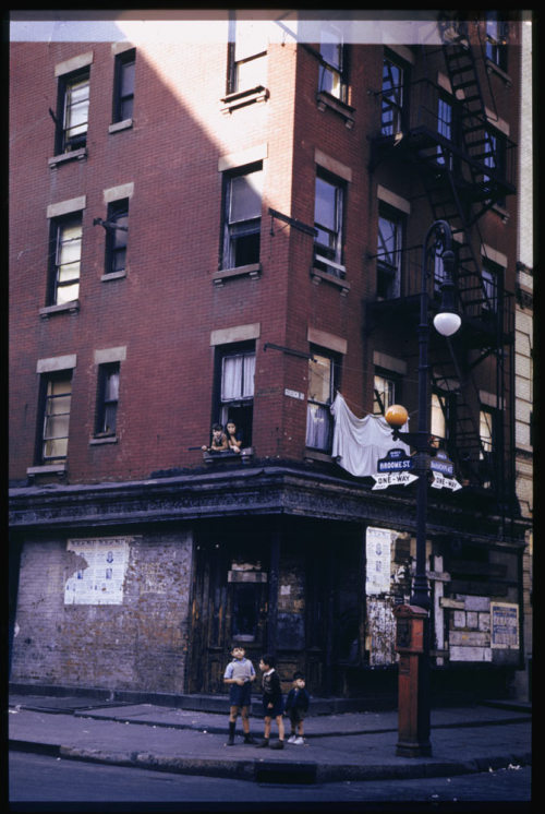 onceuponatown:  New York 1941-1960. By Charles Cushman.  GRINDHOUSE® KODACHROME