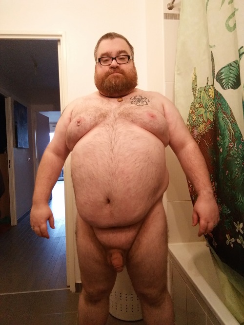 bigbearschubbydaddy: Delicious. You will find here fotos and videos of gey bears, chubby guys, daddi