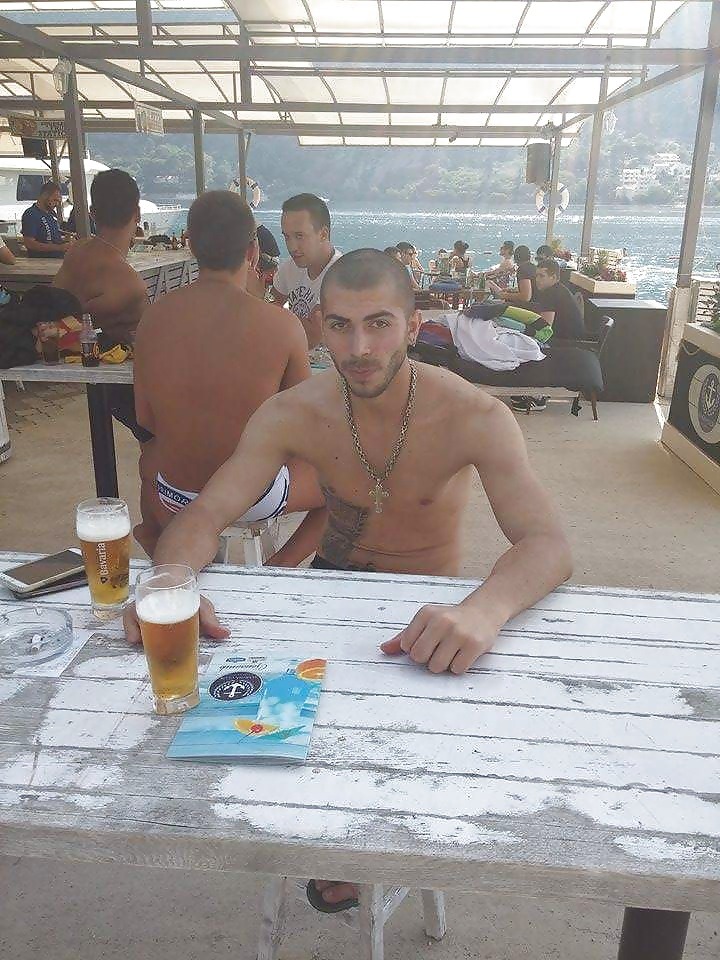 balkan-man:  http://balkan-man.tumblr.com/