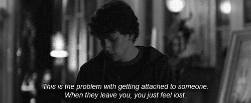 scattered-teardrops:  Click for more black &amp; white posts
