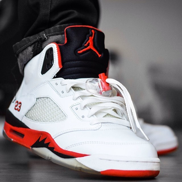 sweetasskicks:  air-jordans:  Air #Jordan5 by @w0ahhderr  Look for deals on Retro