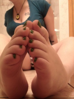 caperucitafeet:  ;)       