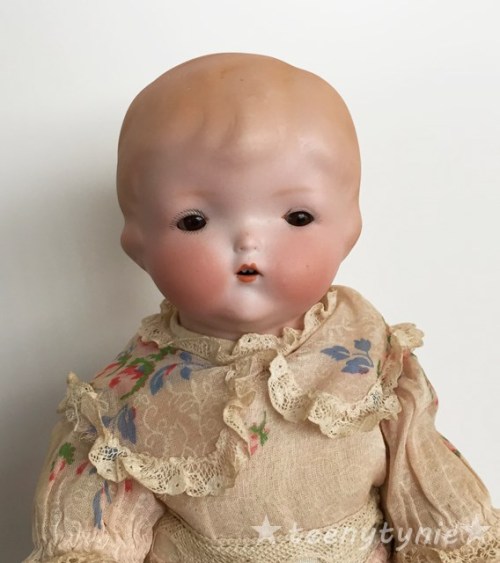 Her mold was named as BabyPhyllis.Not the Baby Phyllis of “My dream baby”.