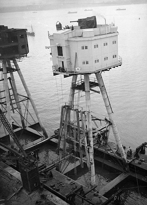 dieselfutures: Maunsell Sea Forts