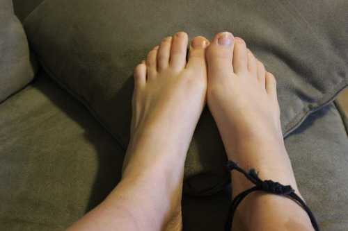 What color should my pedicure be? I&rsquo;m thinking red or green&hellip;;)