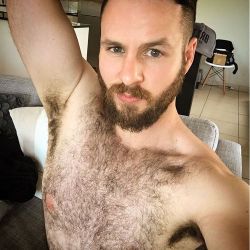 farqbiatch:  I don’t have Netflix and its 34°C…but…Netflix and chill? #netflixandchill  #hot #sweat #beard #hairy #scruff #beardporn #beardgang #beardlove #beardlife #bearcave #hairychest #fur #beardedhomo #homo #gayaustralia #gayswithbeards  #gayboy