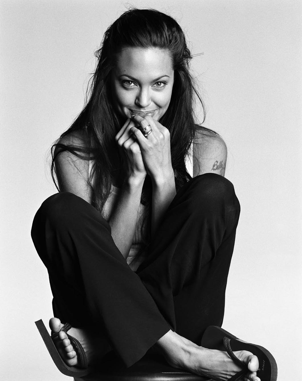wow4any:  Angelina Jolie