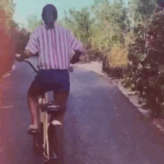 gemgemswift:  Taylor’s Spotify videos have been my favourite thing 💖👏🏻✨