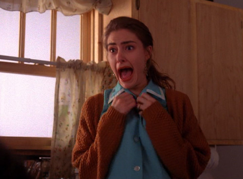 knitpeaks: Twin Peaks Characters Screaming/Grimacing In Knitwear- Knit Peaks