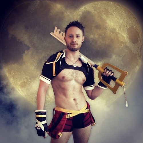 costumehunks:  Costumed Sora Hunk