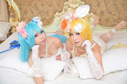 Vocaloid - Miku Hatsune & Rin Kagamine 8HELP US GROW Like,Comment & Share.CosplayJapaneseGirls1.5 - www.facebook.com/CosplayJapaneseGirls1.5CosplayJapaneseGirls2 - www.facebook.com/CosplayJapaneseGirl2tumblr - http://cosplayjapanesegirlsblog.tumbl