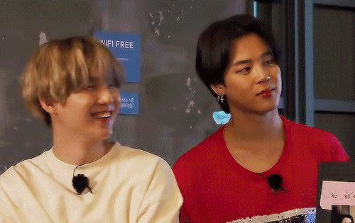 Yoongi: That Looks Good, Taehyung! Ill Help You!