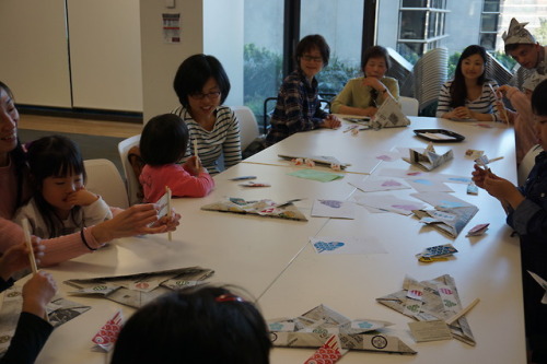 We had our first “Yomikikase : Japanese storytime for children” event on 19th May 2018 (Sat). We featured kodomo no hi (= children’s day, a national public holiday in Japan), and introduced seasonal traditions of kodomo no hi, such as koinobori,...