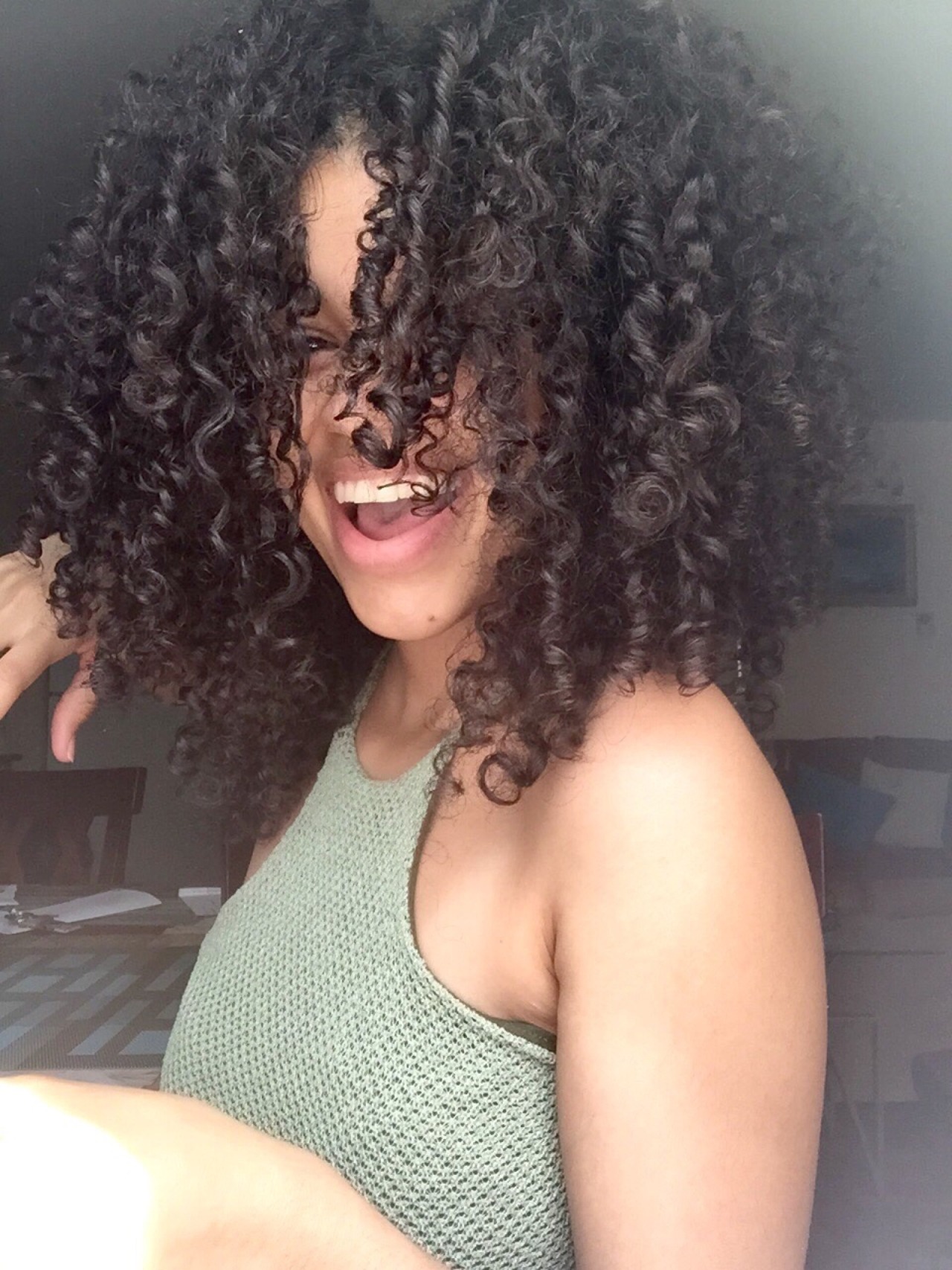 cherrys-acid:  I have been getting tagged to do the 6 selfies of 2015 .. So here