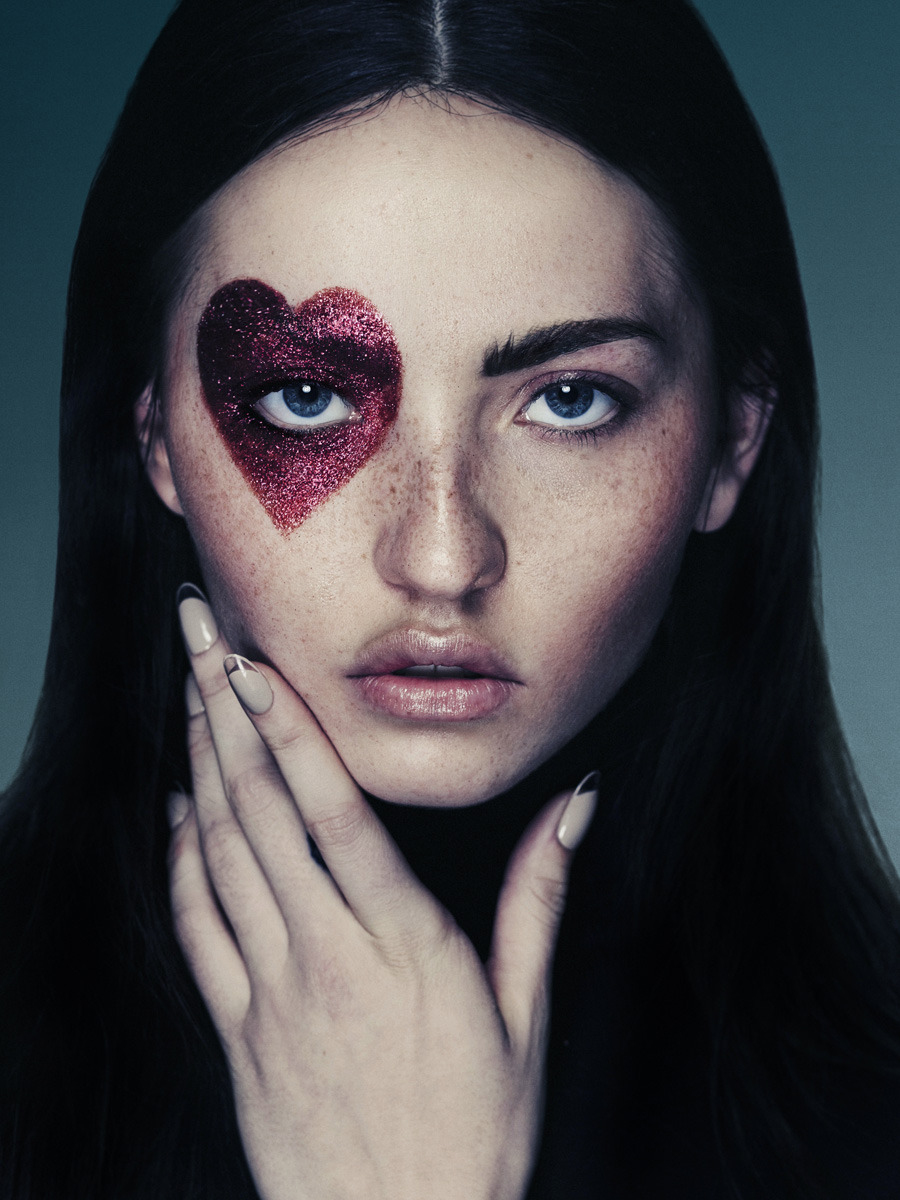 fromobscuretodemure:  Mary Rubin by Alex Evans for Institute Magazine. Hair stylist