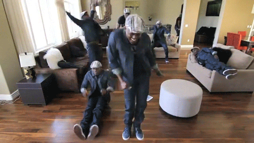 delaydeedivine:  soylarabia:  digg:  Just when we thought the internet was done with