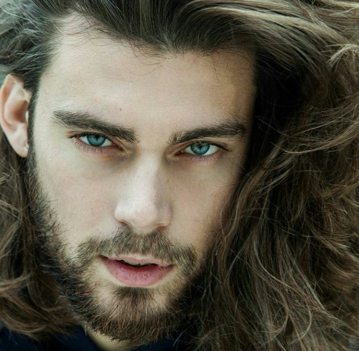 l-u-m-b-e-r-s-e-x-u-a-l:  Antonio Catalani italian model