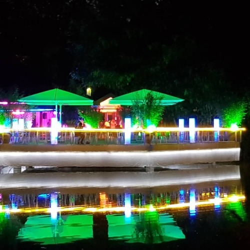 Nachts In Stuttgart #0711 #color #stuttgart #night #crasy (hier: Nil - Caf Am See)