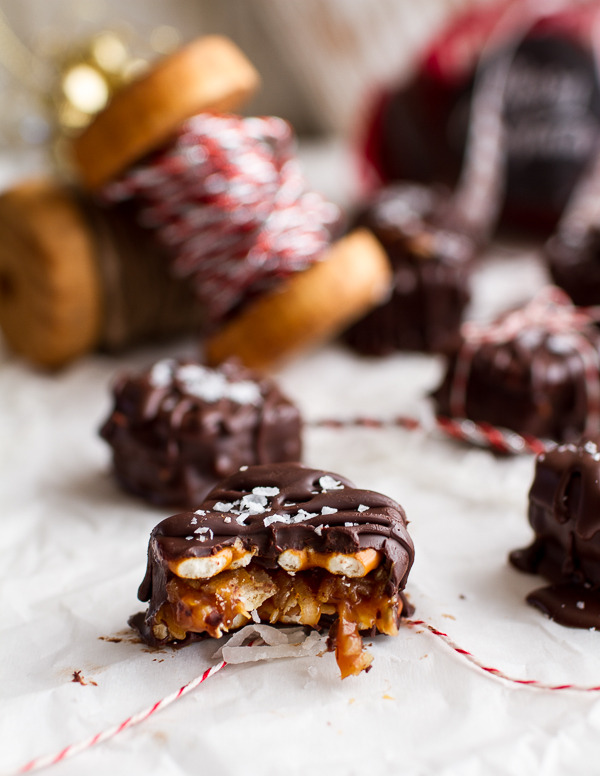 foodffs:  Chocolate Covered Pretzel Coconut Caramel Somoa Present Bites.  Really