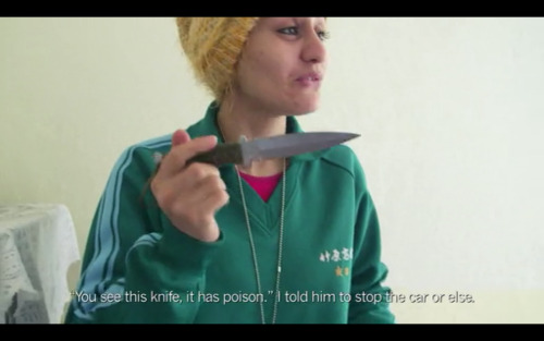 girlcoded:soyvietnamita:Badass female rapper Soosan Firooz. From Afghanistan, she has received sever