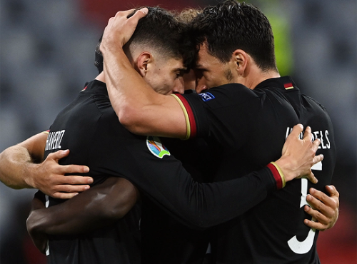 Kai Havertz, Antonio Ruediger, Mats Hummels and Leon Goretzka celebrate after the match vs. Hungary