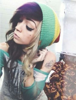 alternativegirlsandguys:  x 