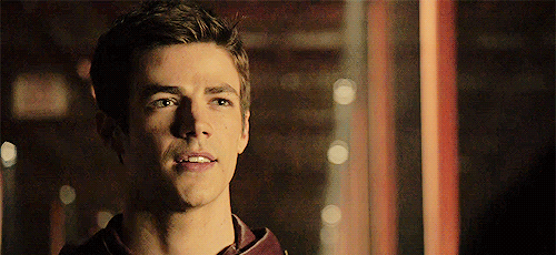 She's The Man Flash Gif