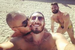 grondinours:  🐒monkey beach 😁🌴 (à Playa Marbella)