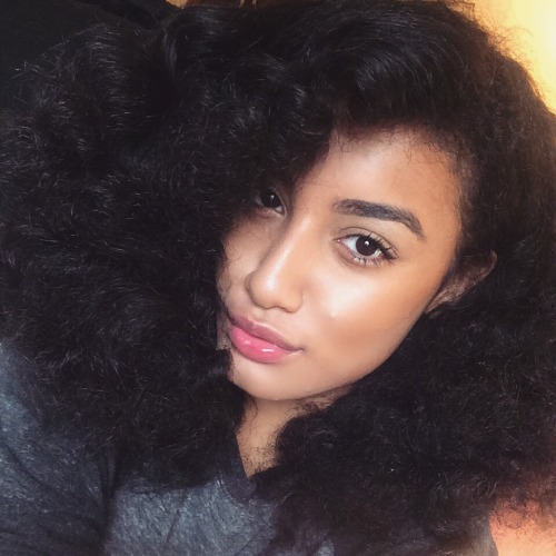 gardeniaaa:  I love my hair like this 🐩 