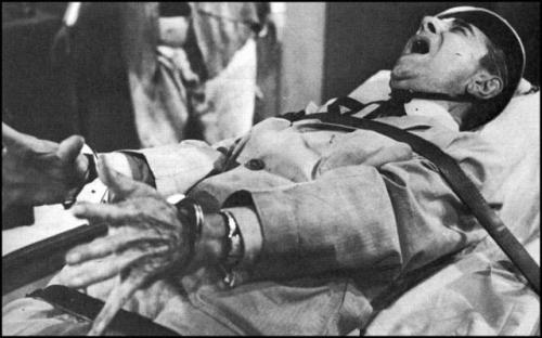 Bela Lugosi in distress in Ed Wood’s Bride of the Monster (1955)