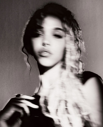 Porn photo softestaura:fka twigs photographed by aiden