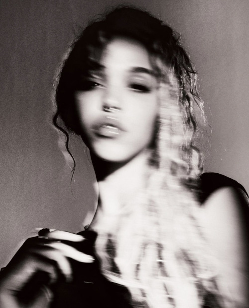 XXX softestaura:fka twigs photographed by aiden photo