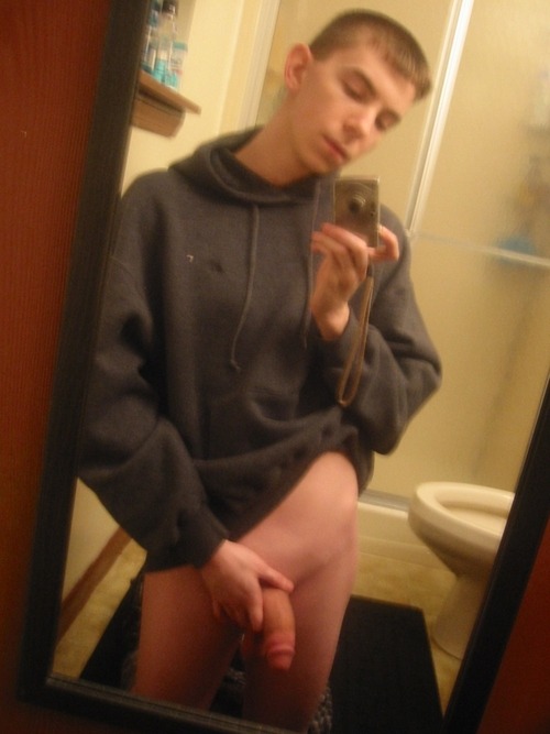 dicknation:  www.dicknation.tumblr.com tumblr batch upload bloadr.com (FB) 