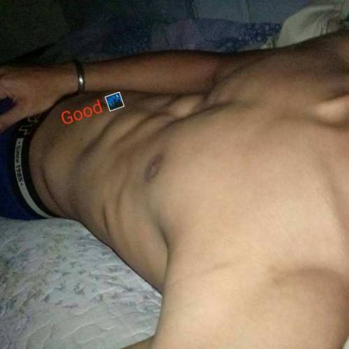 farishhaziq: zack-zachery: Teaser part 2,abg tony… Nak video pm tepi Mantap body