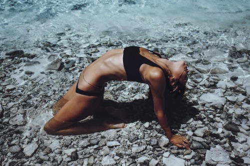 jayalvarrez:  Alexis Ren by jayalvarrez for coulbourne