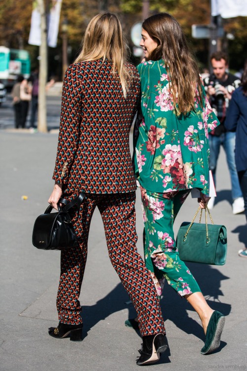 Prints &amp; patterns in the PFW.Source: a love is blind.