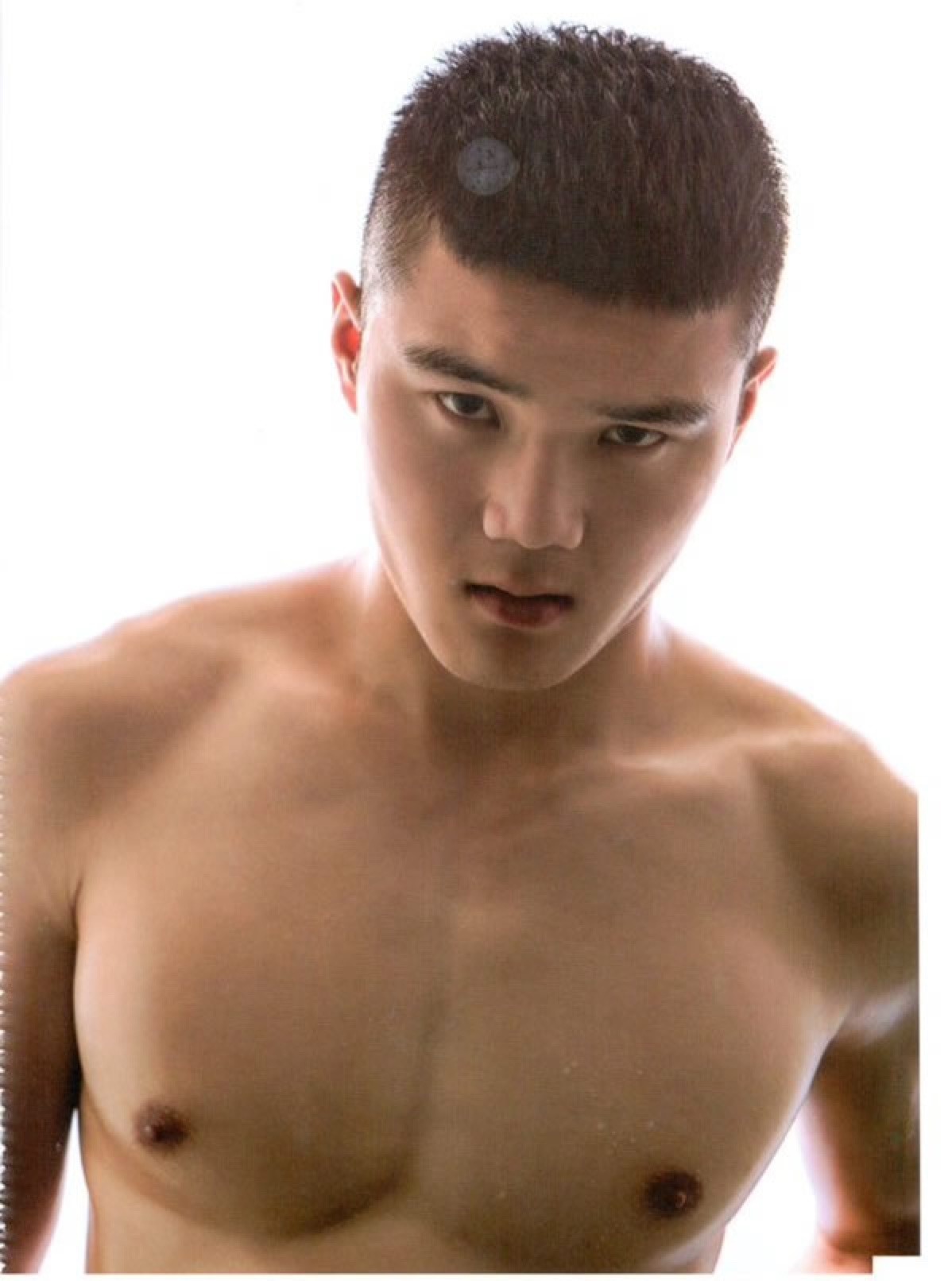 hornychineseboys:  This handsome Chinese boy is happy to show every part of his smooth